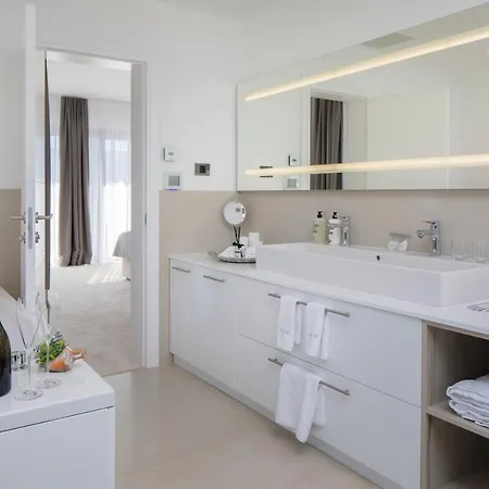 Luxury Baotic تروغير