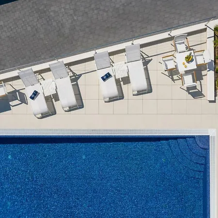 Luxury Baotic 特罗吉尔